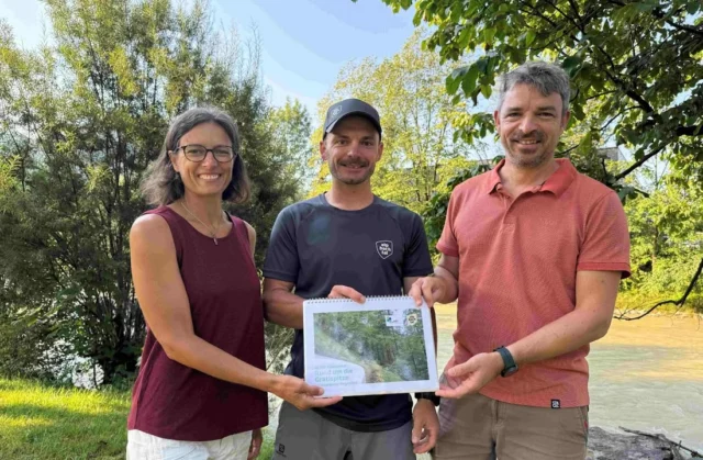 Im Auftrag der KLAR! Alpbachtal durfte ich zwei Wanderungen des TVB Alpbachtal thematisch anpassen und damit das Thema Klimawandel ganz konkret und vor Ort sichtbar machen. Mir war dabei besonders wichtig, kein losgelöstes Angebot zu schaffen, sondern auf die bestehenden Wanderungen aufzubauen und diese gemeinsam mit den aktiven Wanderführer*innen weiter zu entwickeln. Ein großes Dankeschön an Renate Doppelbauer von der KLAR! Alpbachtal für den schönen Auftrag. Nähere Infos im Kommentar!

#klimawandelsichtbarmachen #alpbachtal #natureandrock